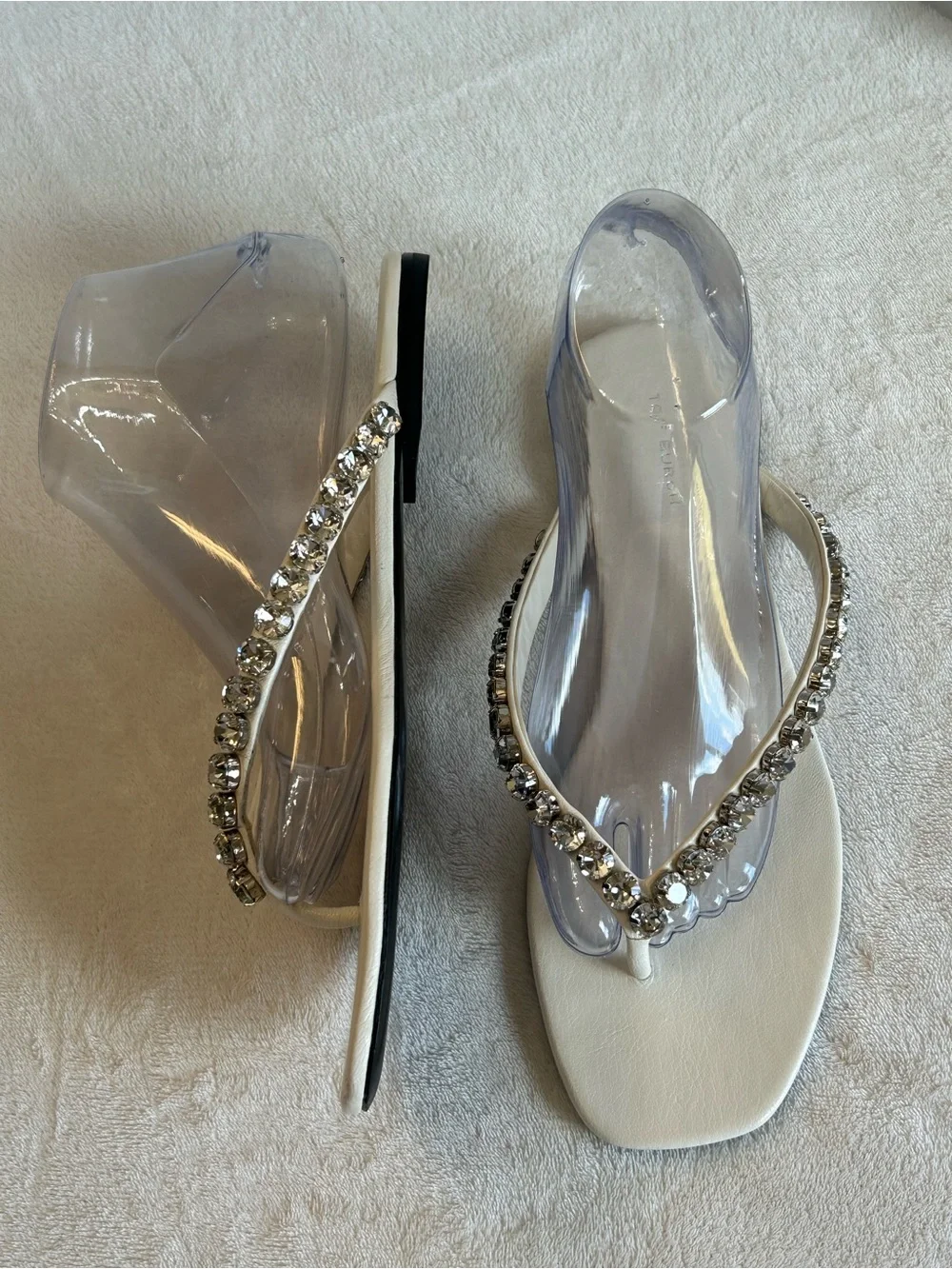 Tory Burch Crystal-Embellished White Thong Sandals Ivory Leather Women’s Size 9M